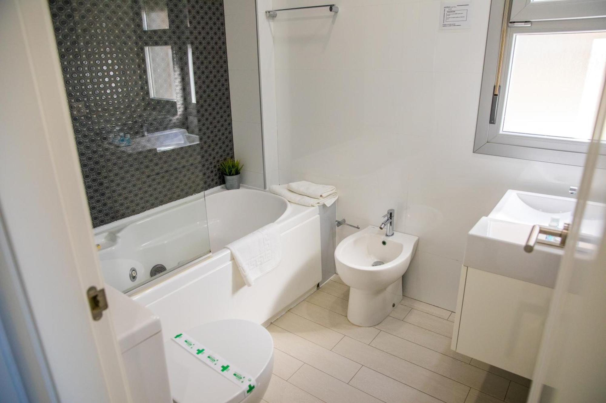 Apartahotel Enfasis-Group El Cuervo  Eksteriør billede
